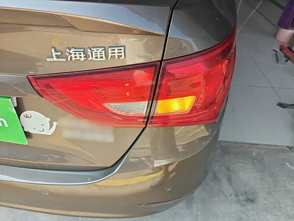 Buick Excelle — миниатюра 8