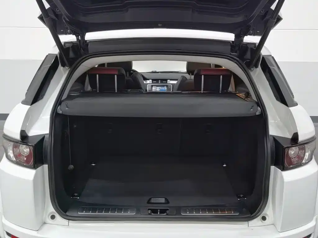 Land Rover Evoque (Import) — миниатюра 16