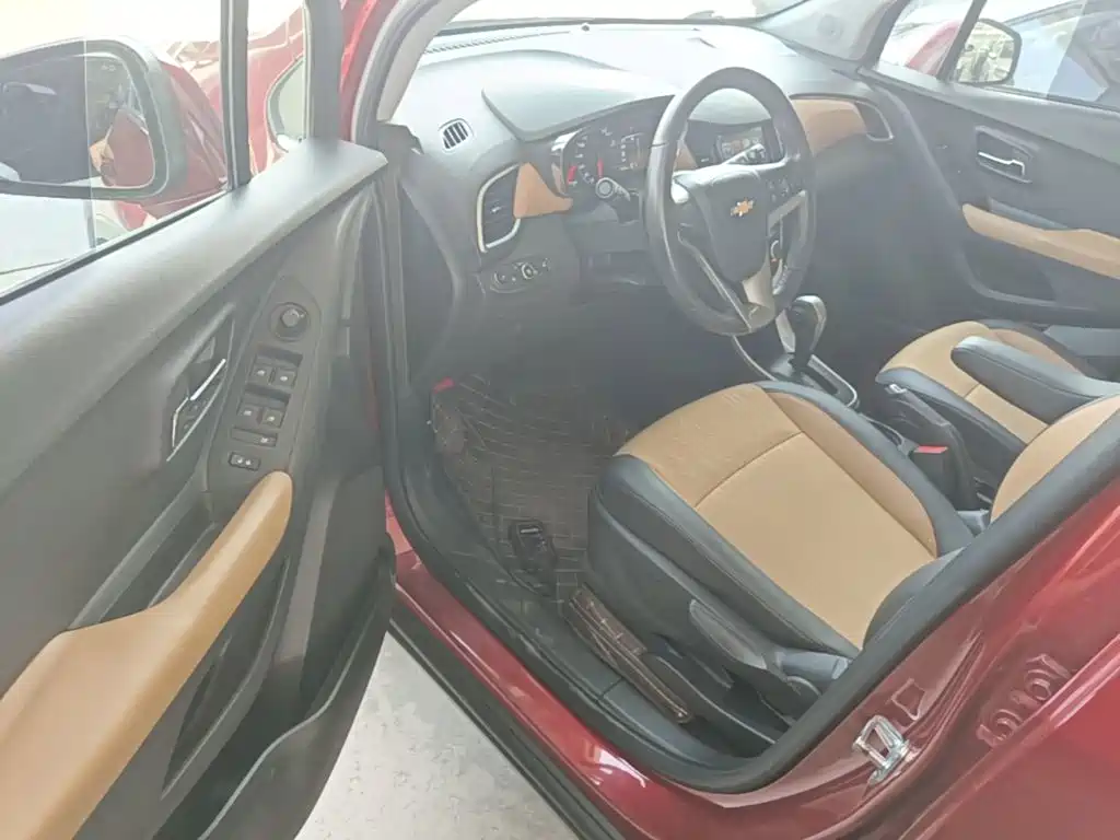 Chevrolet Trax — миниатюра 16