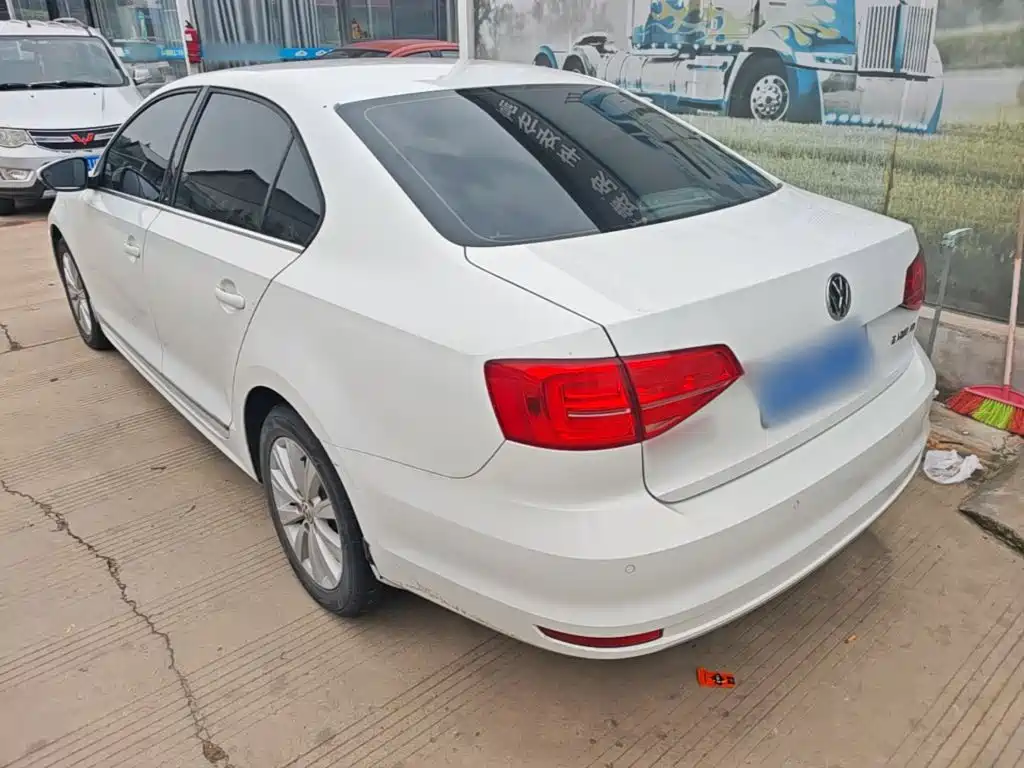 Volkswagen Sagitar — миниатюра 5