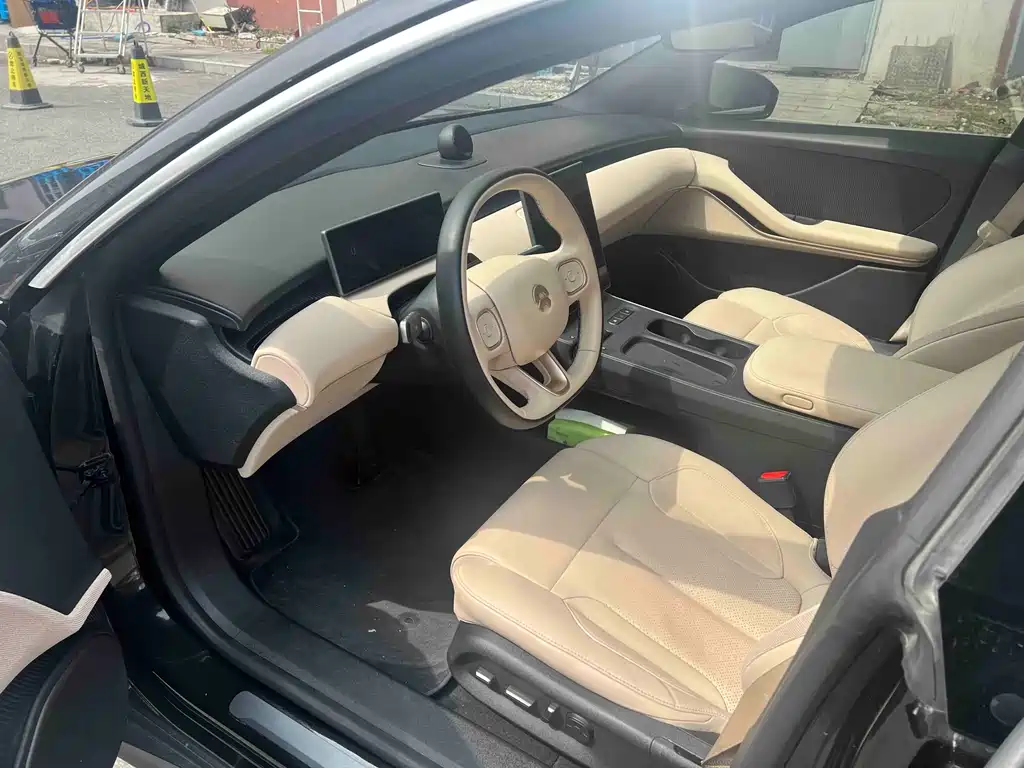 NIO ET5T 2024 75kWh Touring