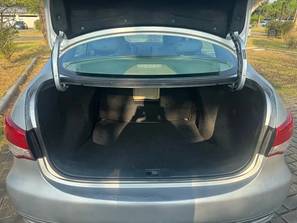 Nissan Sylphy — миниатюра 16