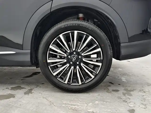 Chery Tiggo 8 — миниатюра 12