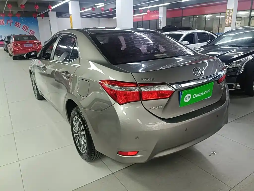 Toyota Corolla — миниатюра 5