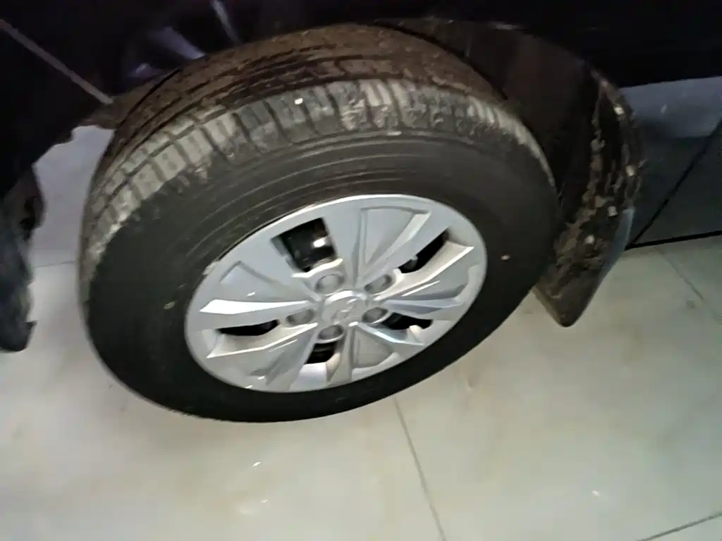 JAC Refine Refine M3 — миниатюра 23