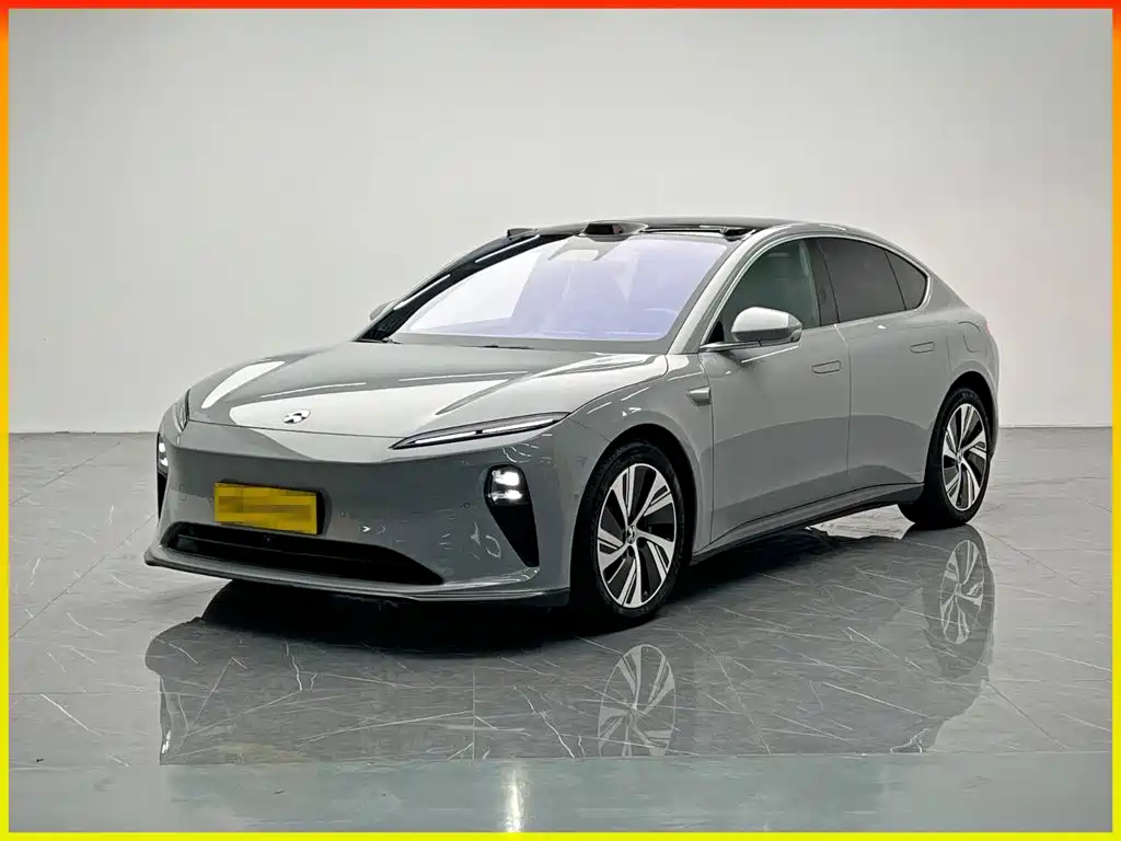 NIO ET5