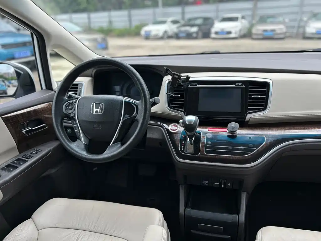 Honda Odyssey — миниатюра 26