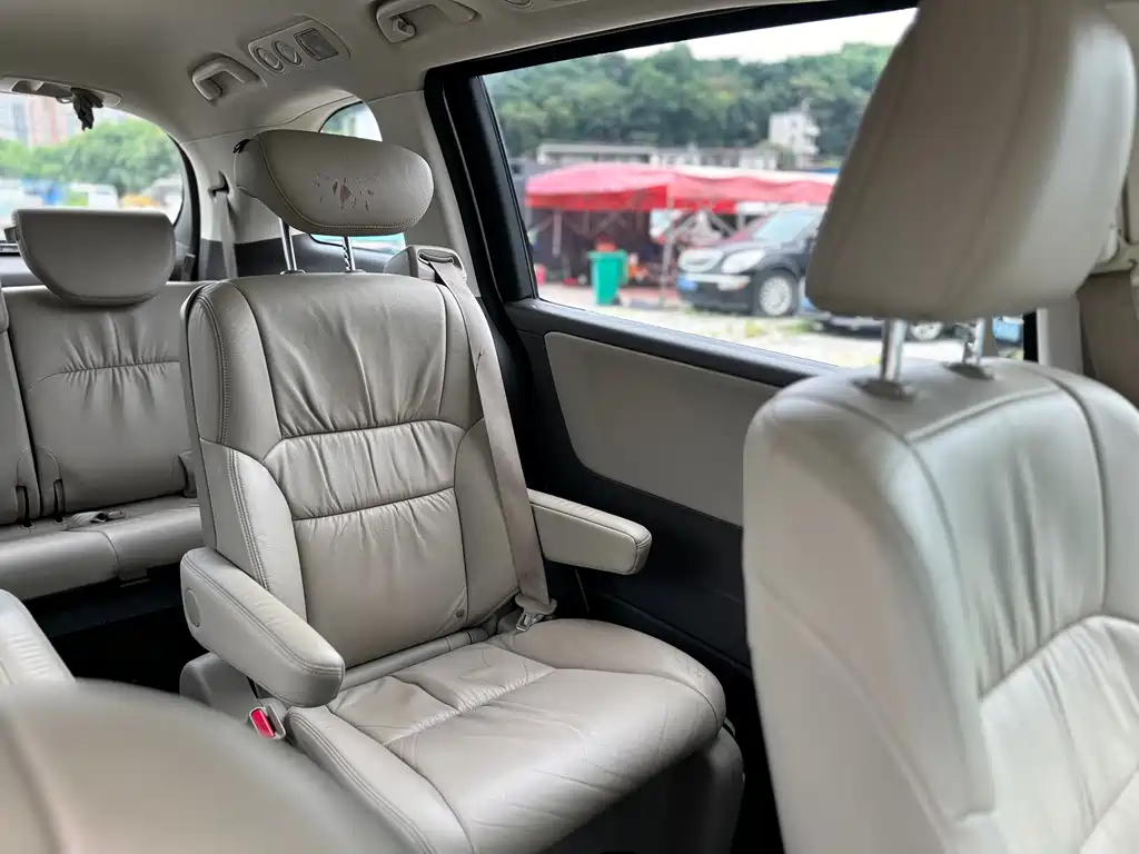 Honda Odyssey — миниатюра 33