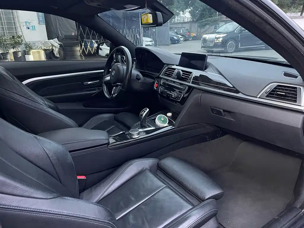 BMW 4 Series — миниатюра 5