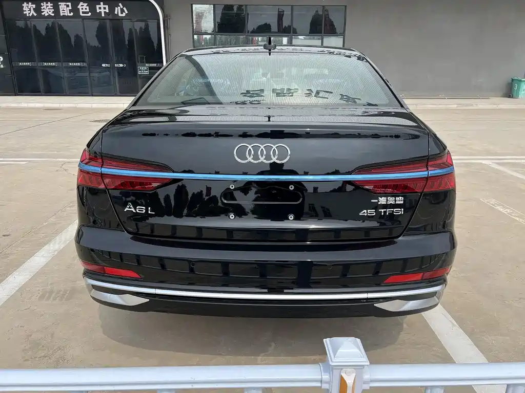 Audi A6L 2026 45 TFSI