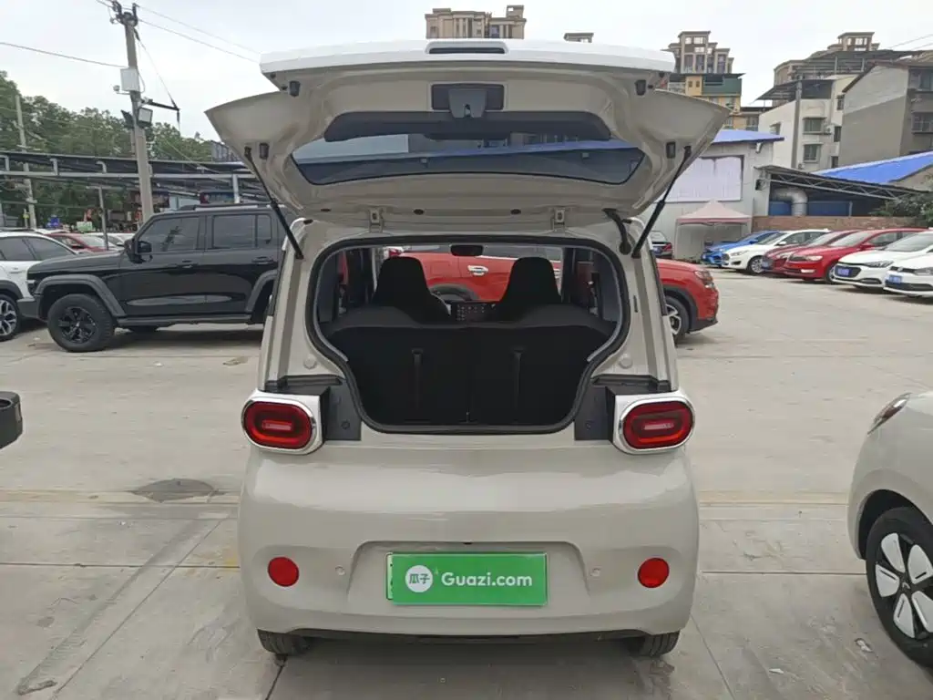 Wuling MINIEV — миниатюра 19