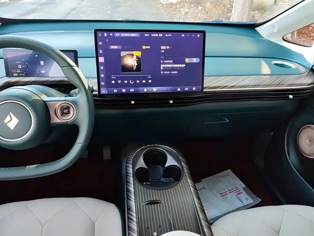 Baojun Yunduo — миниатюра 13