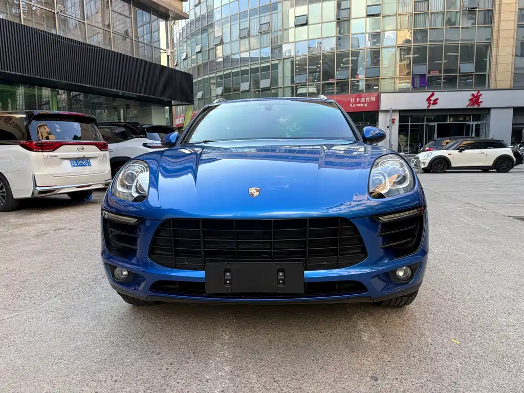 Porsche Macan — миниатюра 2
