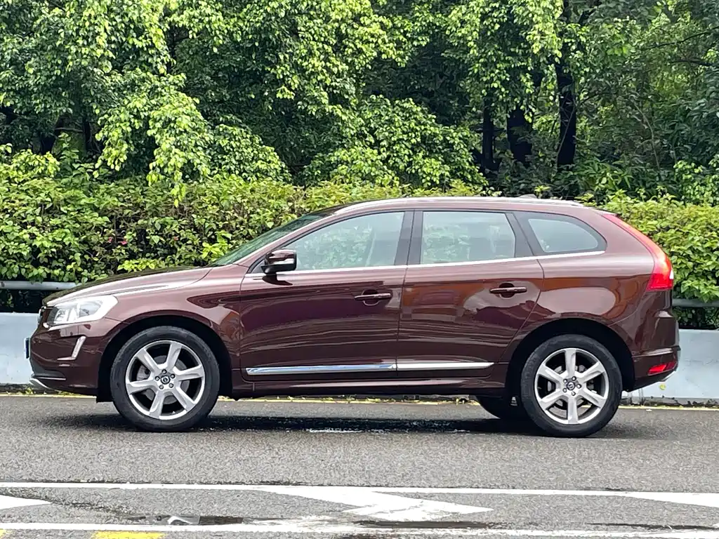 Volvo XC60 — миниатюра 4