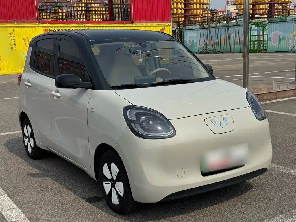 Wuling MINIEV — миниатюра 4