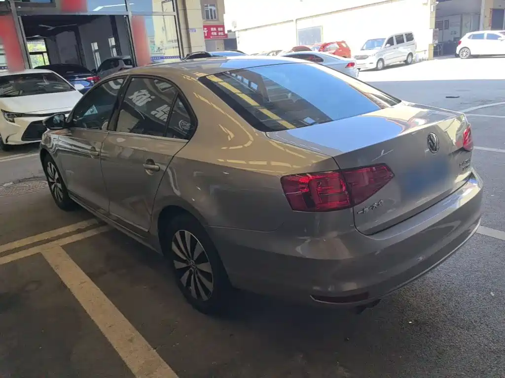 Volkswagen Sagitar — миниатюра 5