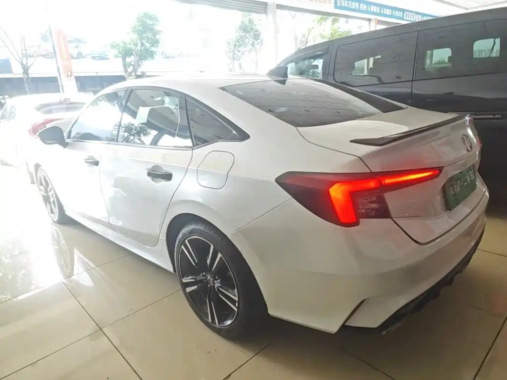 Honda Integra — миниатюра 5