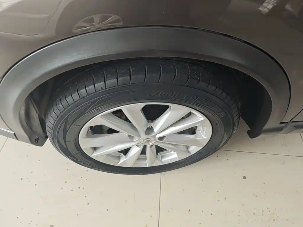Nissan Qashqai — миниатюра 23