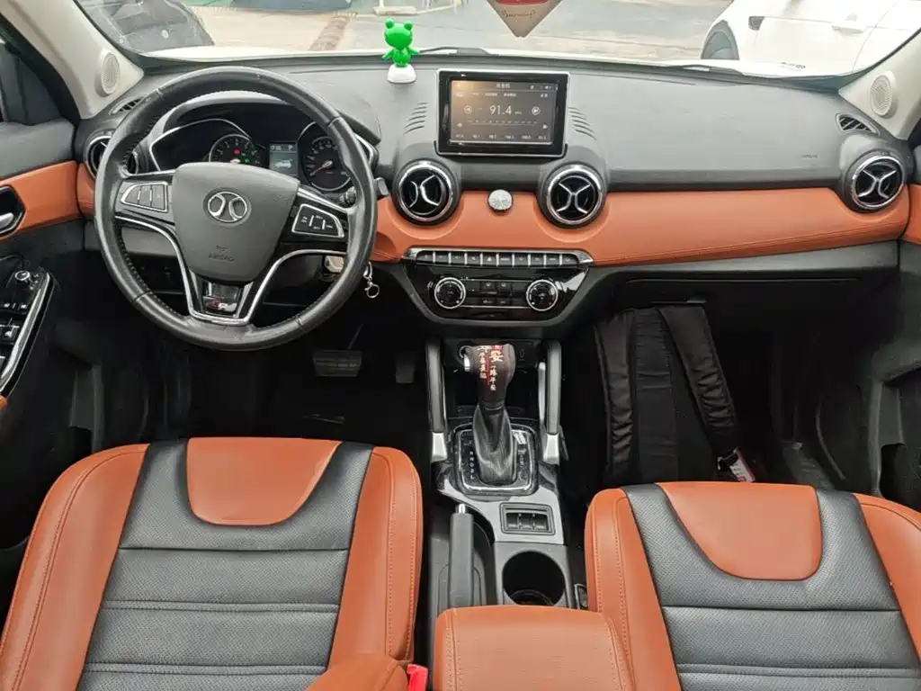 BAIC Senova X35 — миниатюра 10