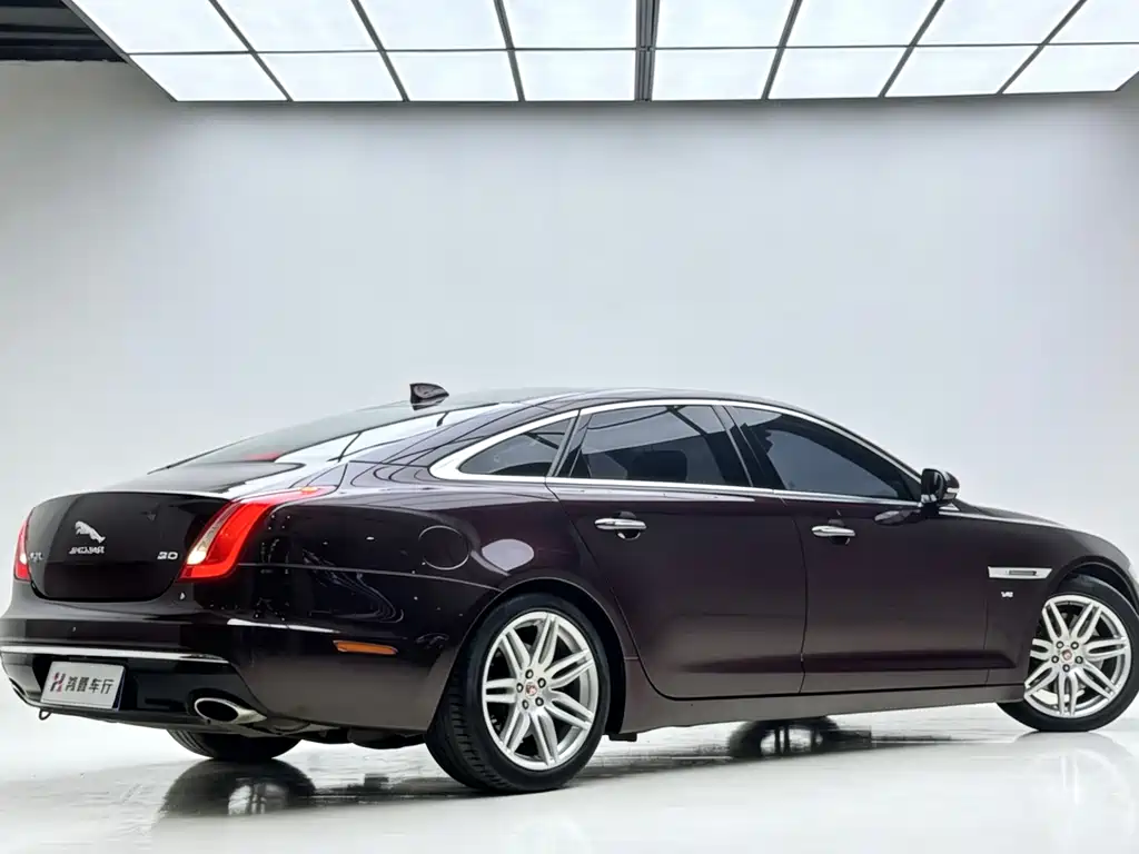 Jaguar XJ 2018 XJL 3.0 SC Elegant