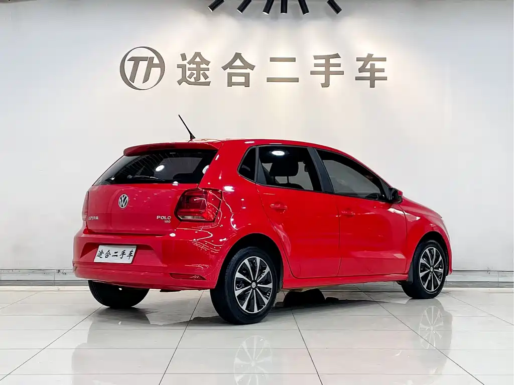 Volkswagen Polo 1.6L Auto Comfort Type, фото 2