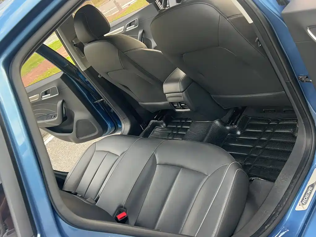 Roewe i6 Classic — миниатюра 13