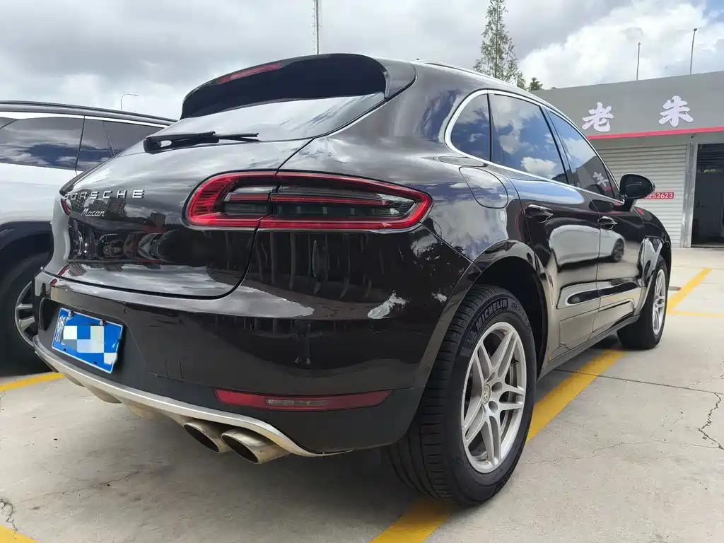 Porsche Macan — миниатюра 12