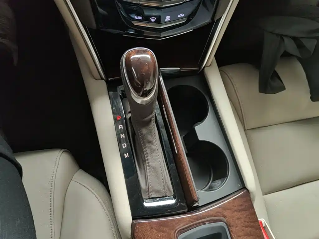 Cadillac XTS — миниатюра 14