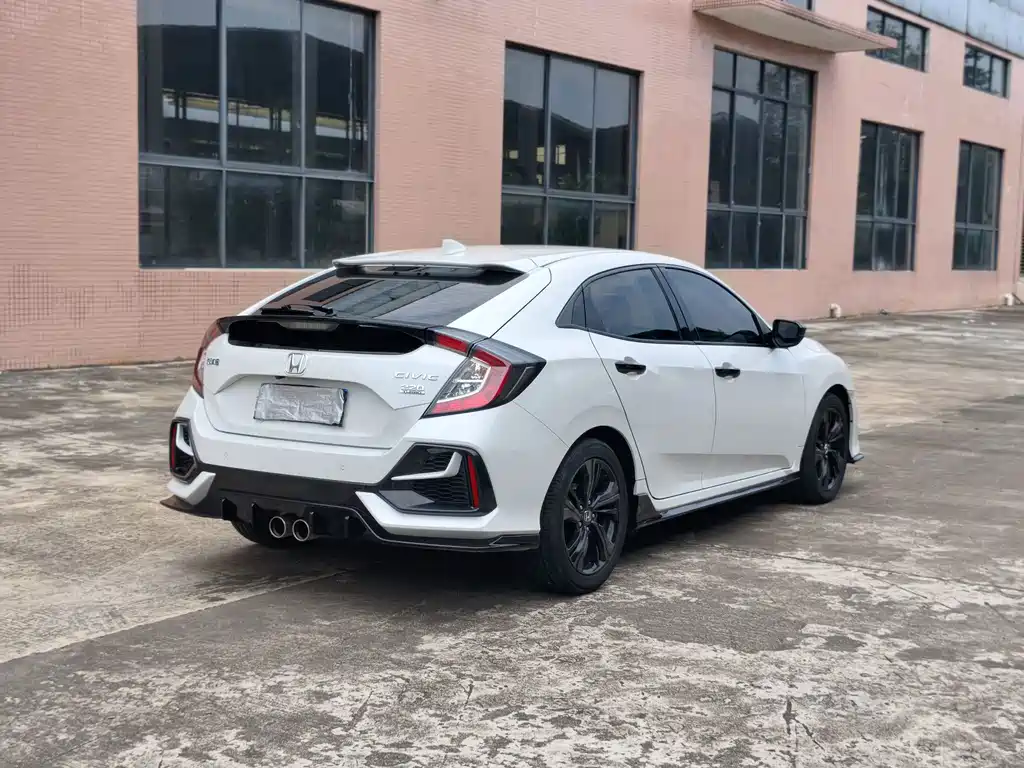Honda Civic — миниатюра 8