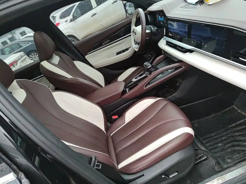 Geely Xingyue L — миниатюра 25