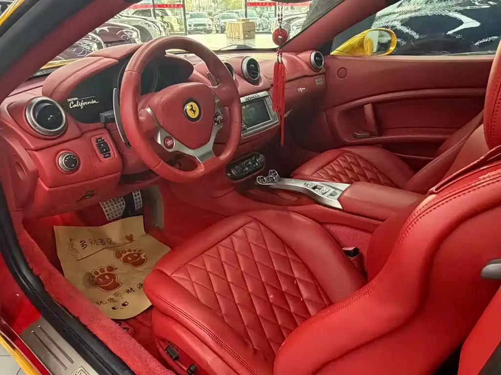 Ferrari California T — миниатюра 7