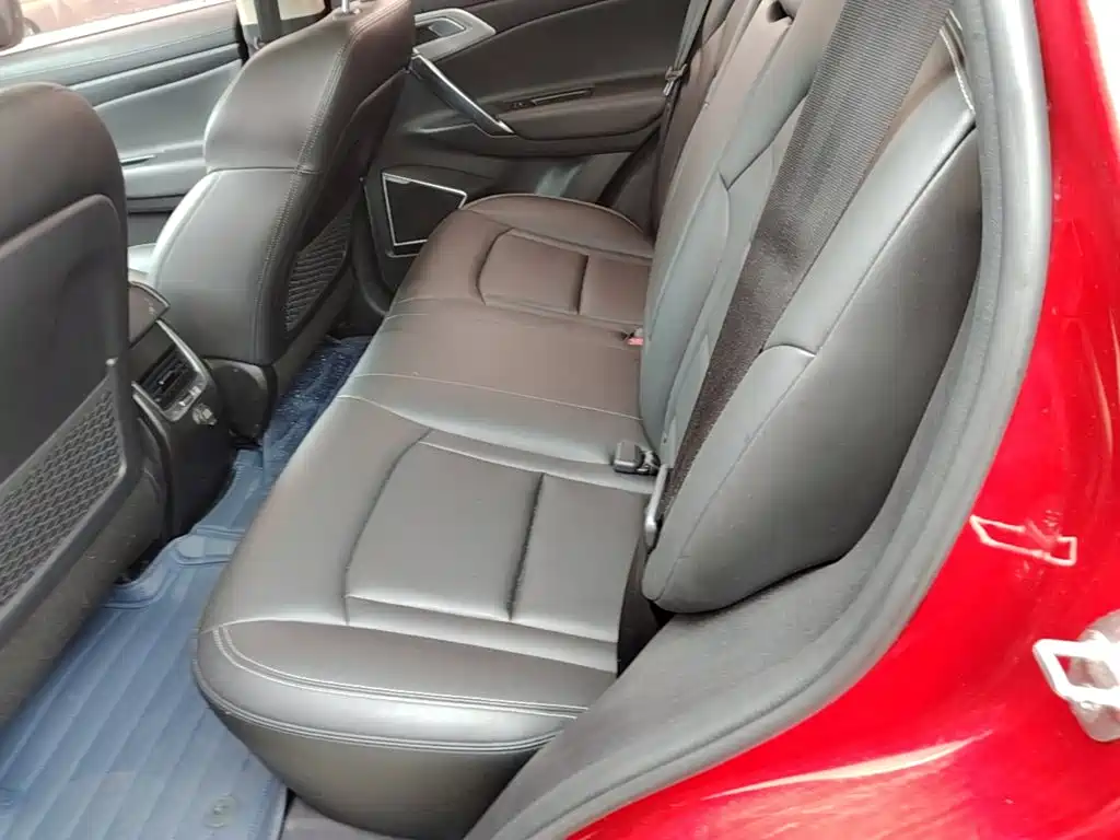 Geely Boyue — миниатюра 13
