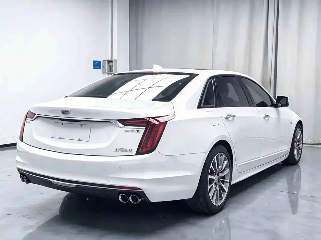 Cadillac CT6 — миниатюра 6