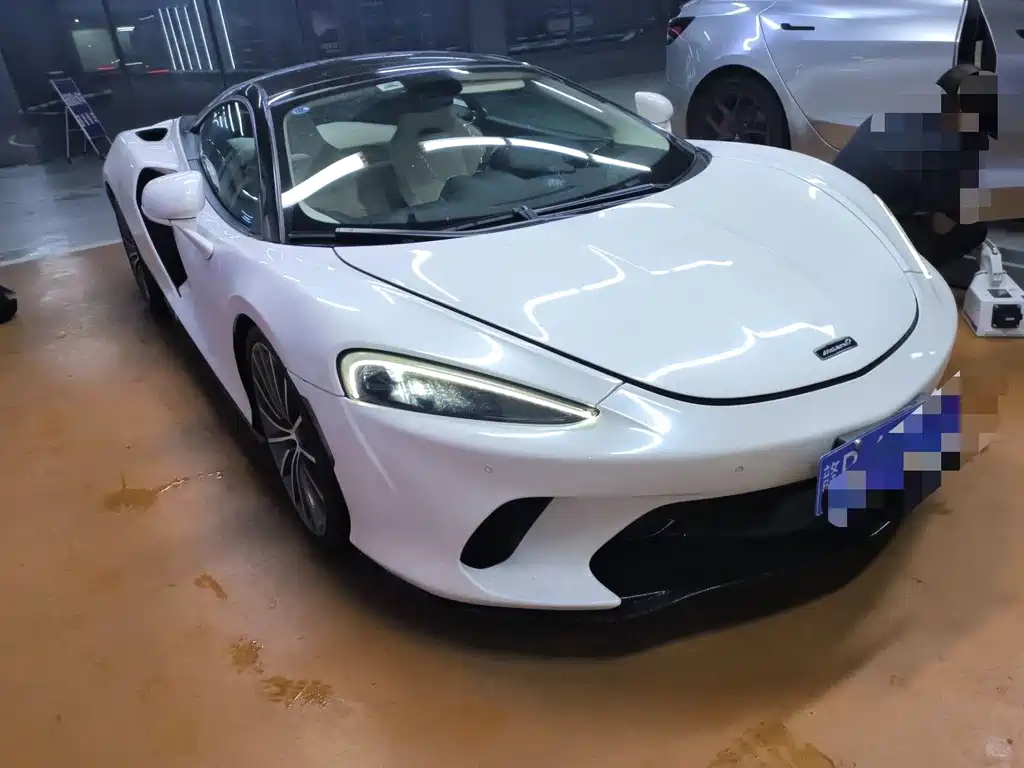 McLaren GT — миниатюра 2