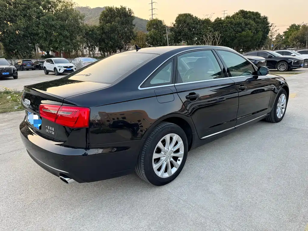 Audi A6L — миниатюра 6