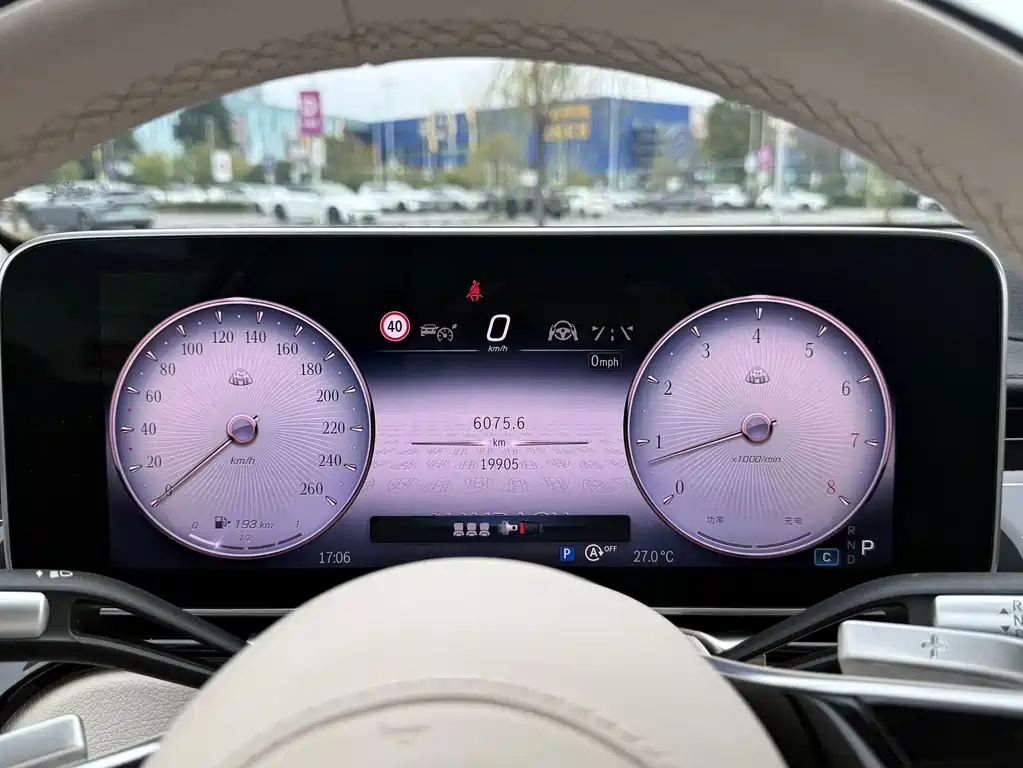 Mercedes-Benz S-Class — миниатюра 17