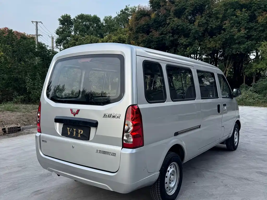 Wuling Rongguang — миниатюра 4