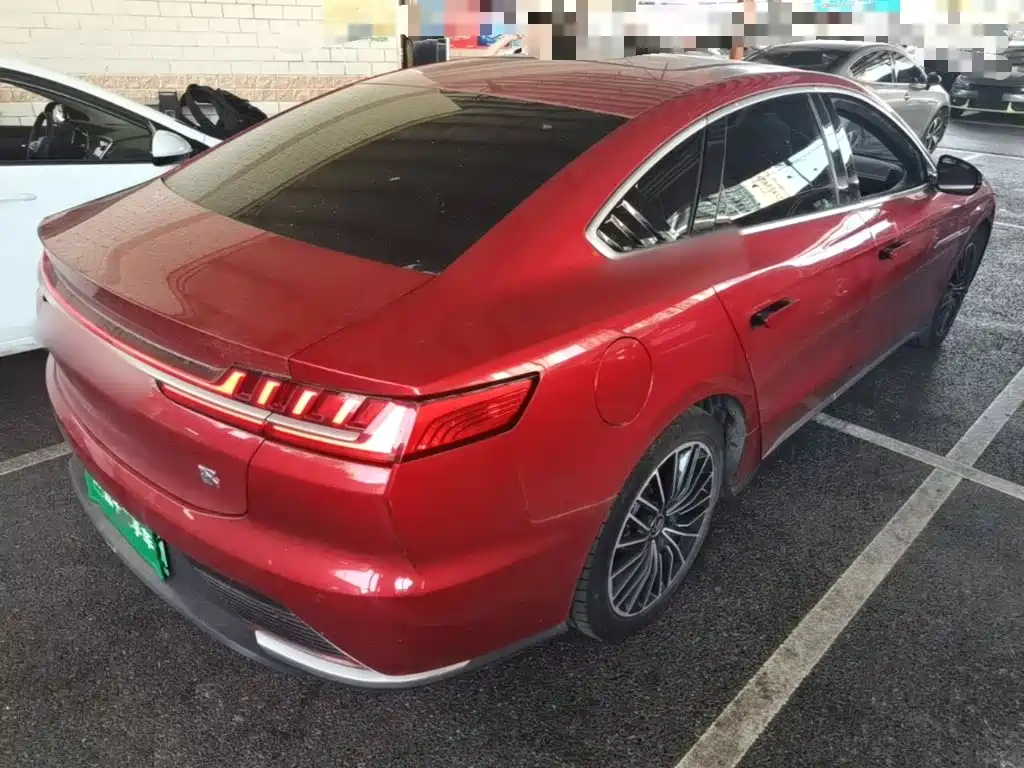 BYD Han — миниатюра 7