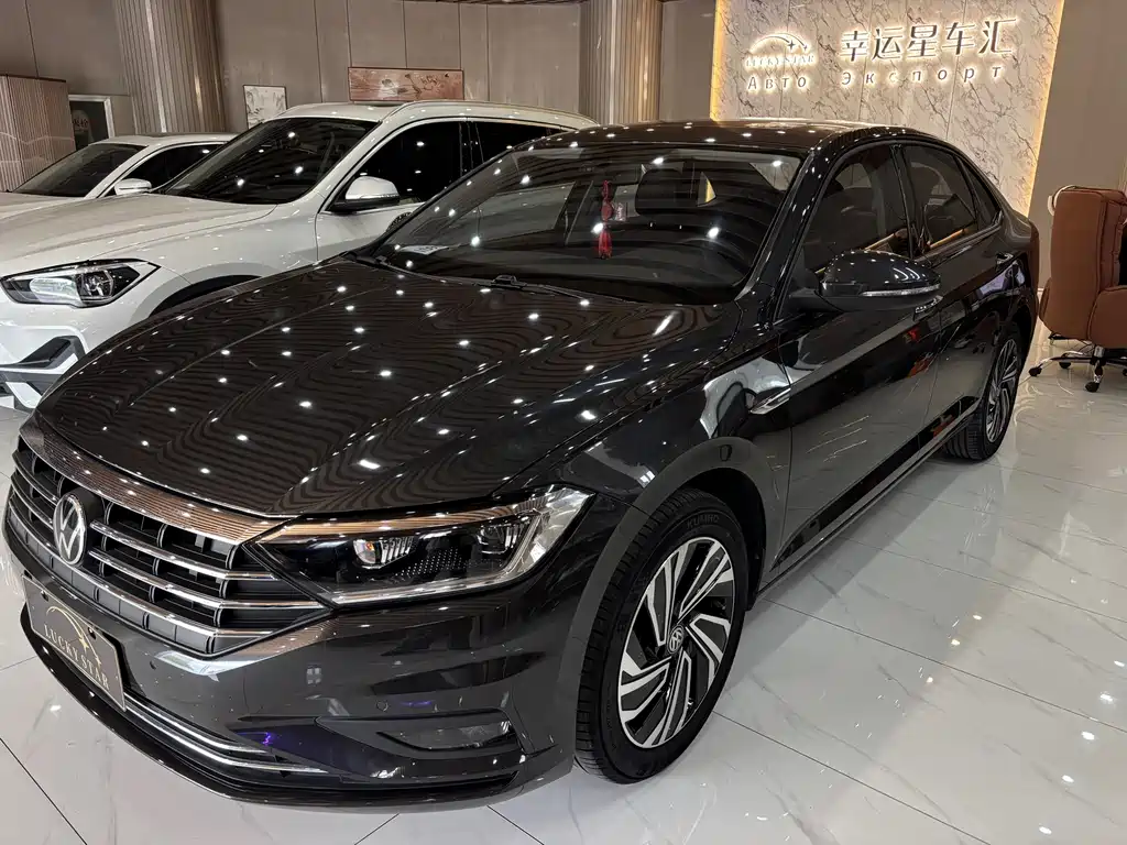 Volkswagen Sagitar 2022