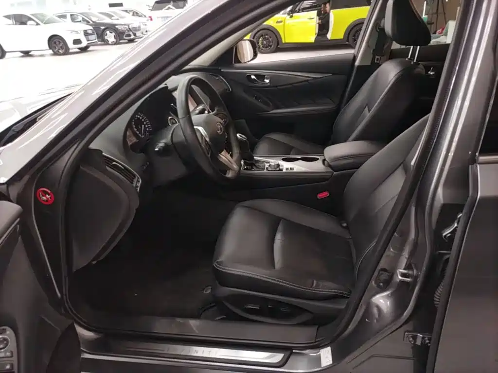 Infiniti Q50L — миниатюра 15