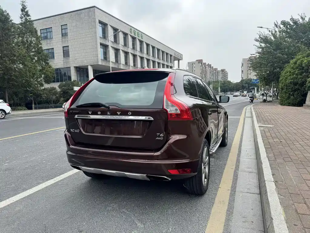 Volvo XC60 (Import) — миниатюра 4