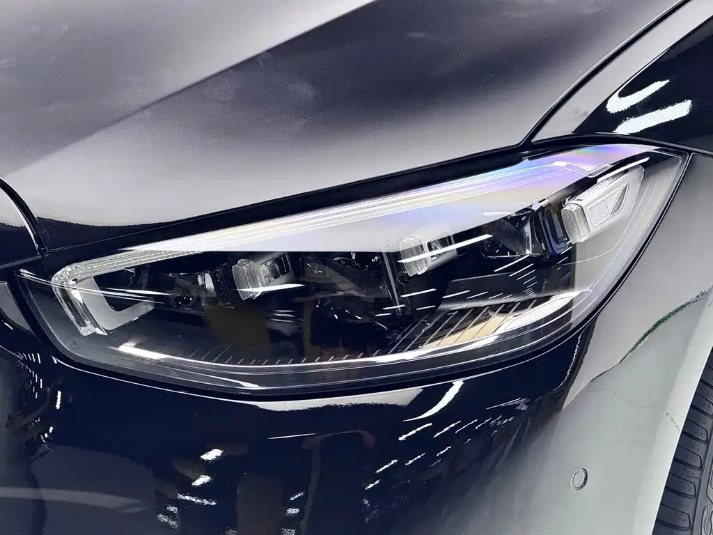 Mercedes-Benz S-Class — миниатюра 7