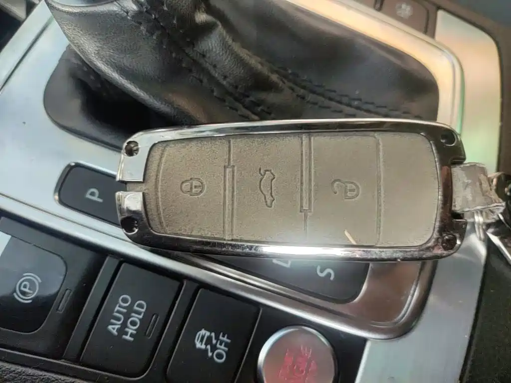 Volkswagen CC — миниатюра 9