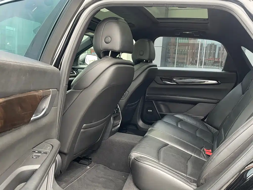 Cadillac CT6 28T Luxury Type, фото 5