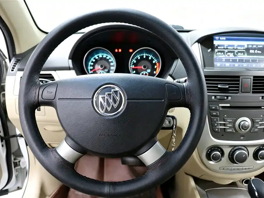 Buick Excelle — миниатюра 12