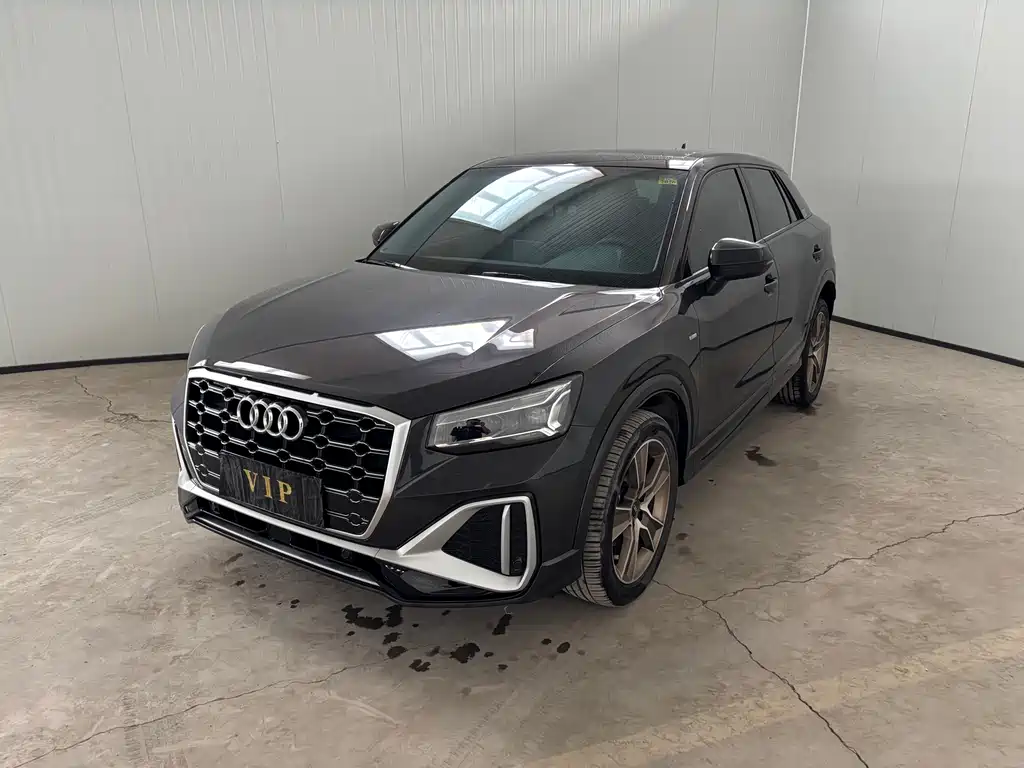 Audi Q2L 2022
