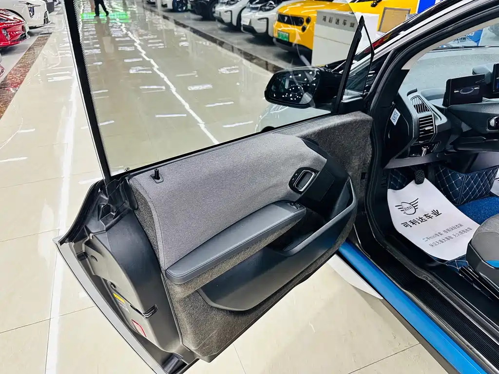 BMW i3 (Import) — миниатюра 27