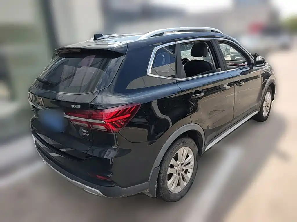 Roewe RX5 — миниатюра 10