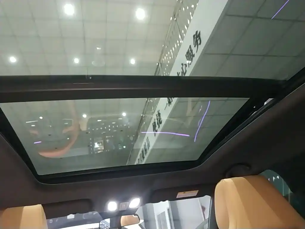 Changan UNI-K — миниатюра 18
