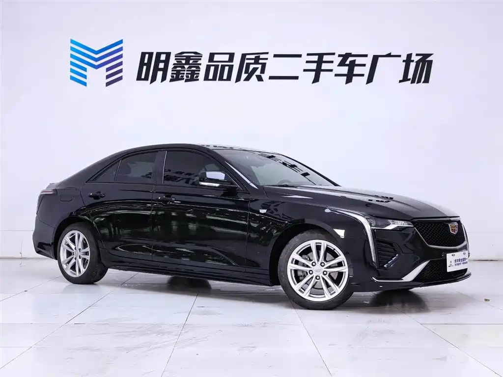 Cadillac CT4 2022 28T
